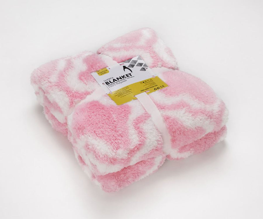 BNIB VS PINK outlet Sherpa Blanket - Blur Print